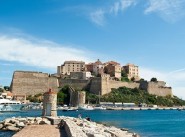 Bureau, local Calvi